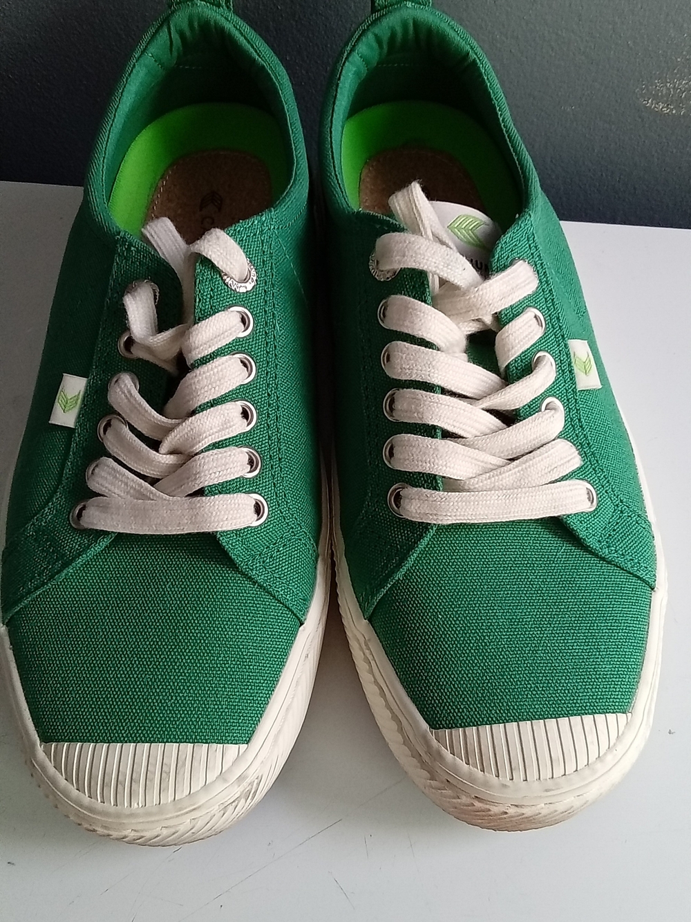 Cariuma OCA Low Green Canvas Sneakers Lace Up Casual Shoes Mens 11 Womens 12.5